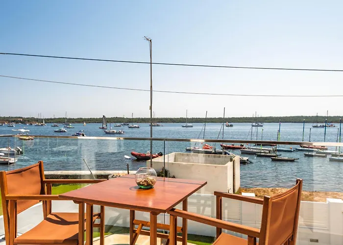 Amarres By Escape Vila